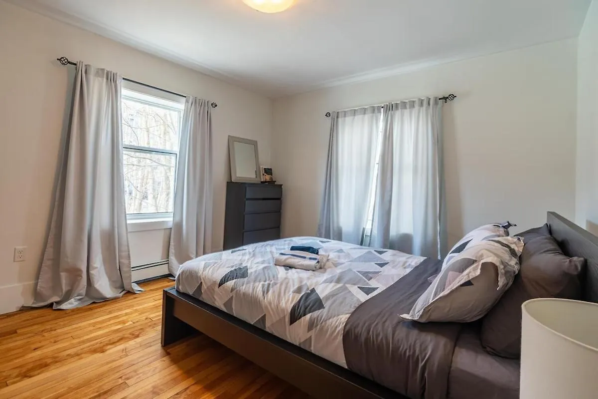 Beautiful & Spacious Apt Ac, Unit 1 Halifax 0*,  Canada